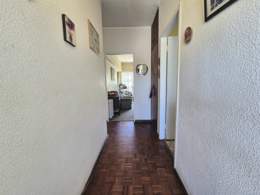 2 Bedroom Property for Sale in Wynberg Upper Western Cape